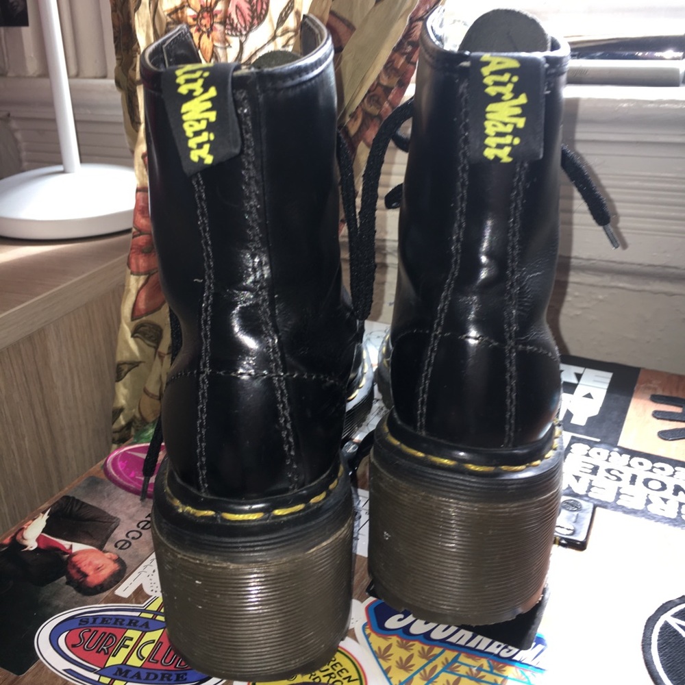 MIE thick heeled doc martens